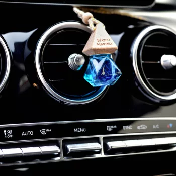 Luxury Autóillatosítók